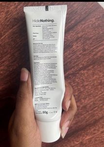 Minimalist sunscreen