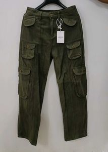 Lowest Price Drop💧 Y2K Olive Cargo Jeans