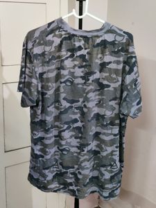 Mens camouflage tshirt