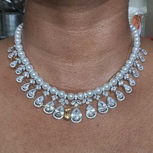 Reena Ad Pearls Neckset