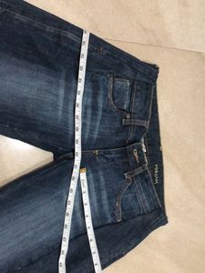Dark wash Bermuda Jorts