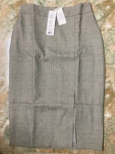 Forever New Women Grey checkeredPencil Skirt