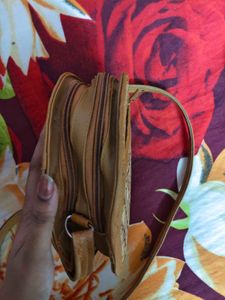 Woven Circle Crossbody Bag