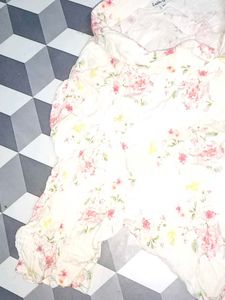 Laura Quartett Floral Button-Up Top