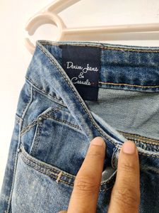 Ripped Jeans ( Women)