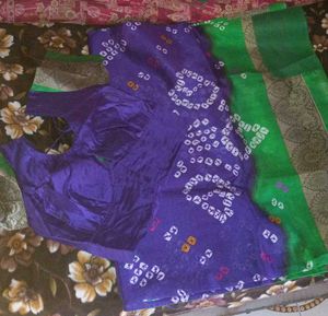Bandhani Saree with Blouse