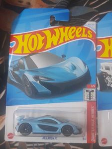 hot wheels  cars p1 Nissan skyline and bone shaker