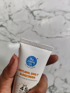 Offer !!Sunscreen The Moms Co.