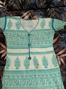 Elegant Green Printed Kurta