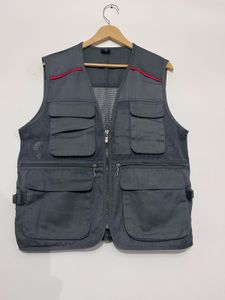 Multi-Pocket Utility Vest