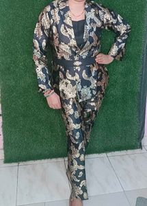 Black Banarasi Cordset
