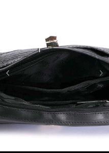 Chic Black Crossbody Bag