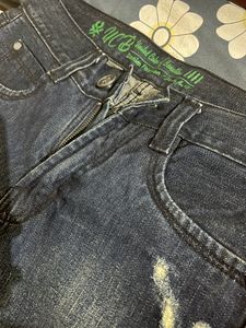 Ripped Jeans