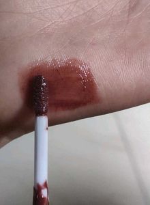 Dupe of black honey lipgloss (Handmade)