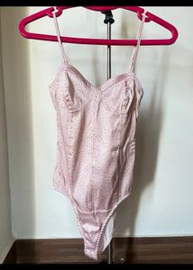 Zara Cami Floral Daisy Bodysuit 🌼💅