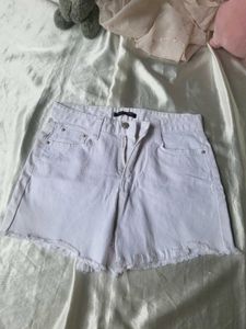 White Shorts 🤍