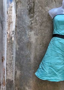 1.26.1 Aqua Strapless Party Dress