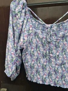NUON Floral Smocked Crop Top XL