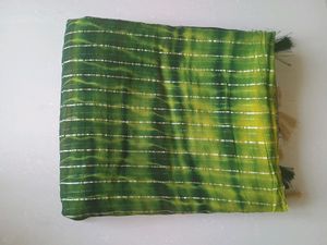 Best Exclusive Fancy Saree.. Yellow And Green