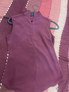 Mauve Semi Halter Neck Top