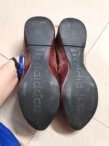 Rajasthani Mojadi For Women