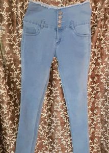 High-Waisted Jeans &amp; Soft Fluffy Top