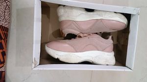 Pink Dress berry Sneakers