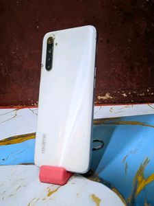 Keychain Phone Stand - Cute &amp; Portable! 2pcs