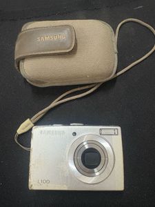 Samsung L100 Camera