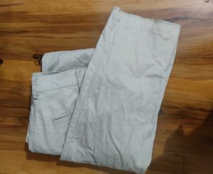 Men Chinos &amp; Net Shirt