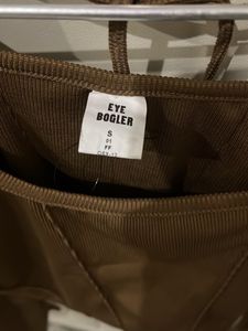 eyebogler crop top