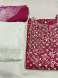 Pink Bandhani Salwar Kameez Set