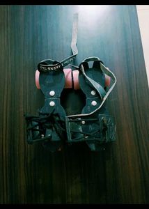 Skates With Kit