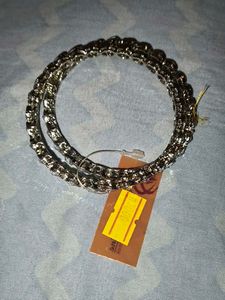 Elegant Bangle Set