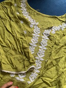 chikankari kurta