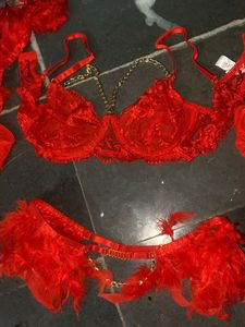 Red Feather Lingerie Set