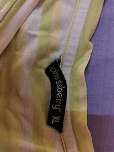 Chic Dressberry Striped Tshirt