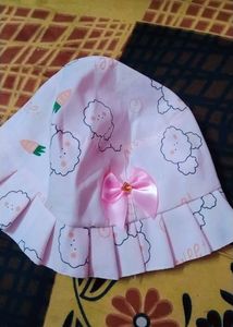 Baby Girl&#39;s Hat