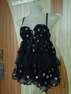 Victoria&#39;s Secret Black Floral Sequin Layer  Dres