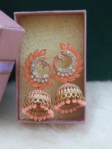 BEAUTIFUL JHUMKA PIECE!!!!