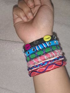 Colorful Thread Bangles For Navratri