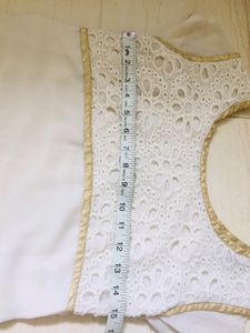 Three color top
