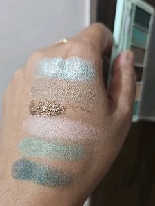 Eyeshadow Palette