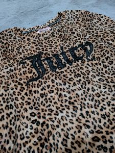 🔥🫦Juicy Couture Leopard Print Top💅