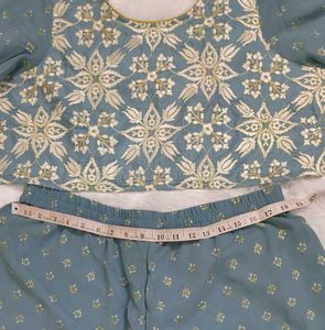 crop top with plazo and drape