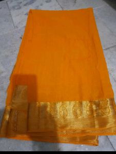 Elegant Yellow Saree,encircle pic me raffoo he