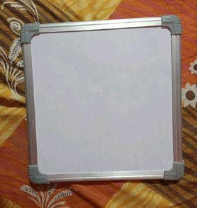 B/W Board