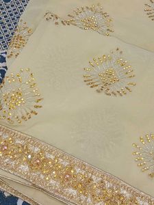Embroidered Saree With Blouse