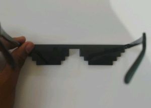 THUG LIFE Pixel Sunglasses