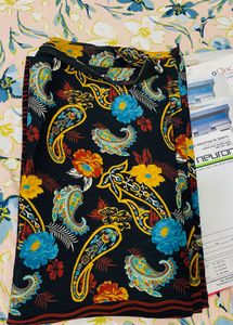 Elegant Floral Print Saree